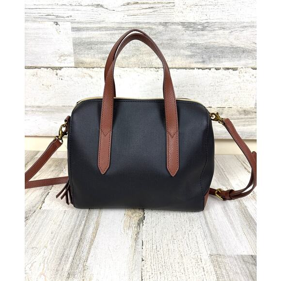 Fossil Women’s Black Tan Sydney Vegan Leather Top Zip Handle Crossbody Bag NEW - Picture 1 of 10
